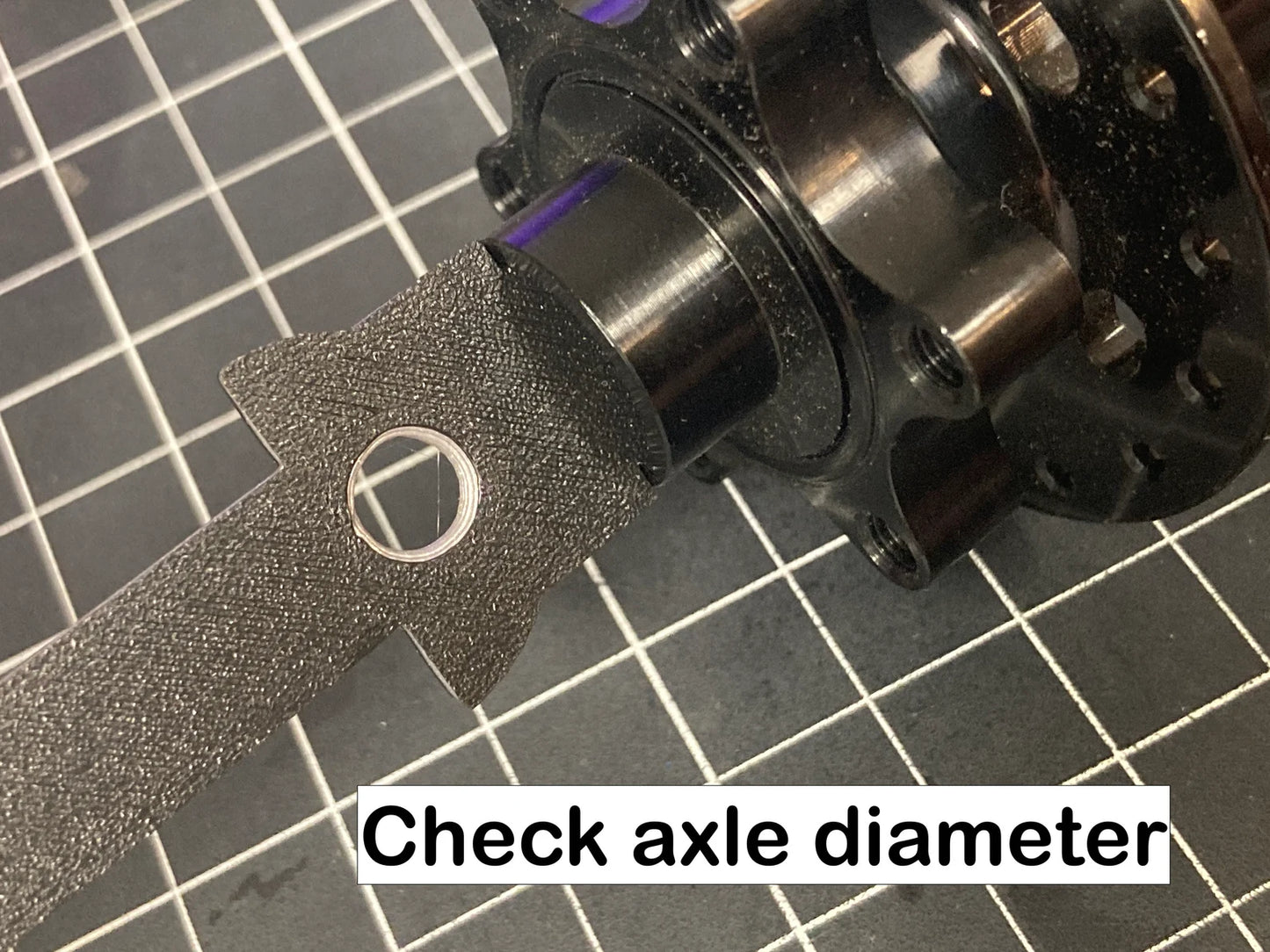Thru-Axle Hub Measuring Stick