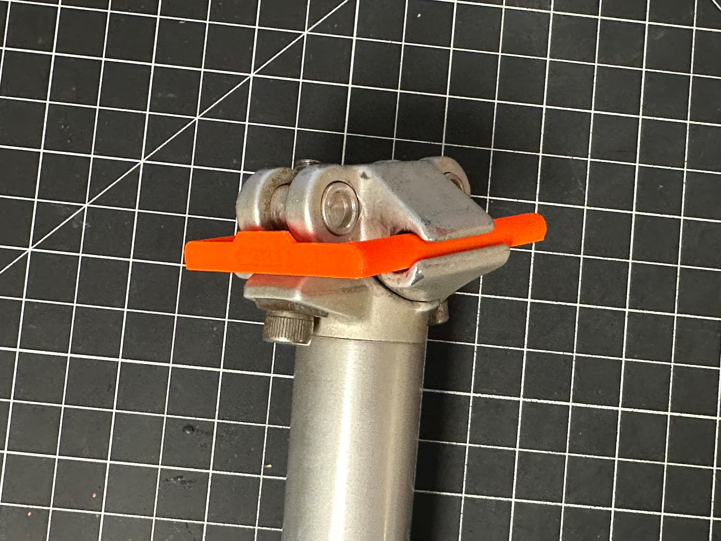 Dummy Seatpost Rails For Saddle Storage